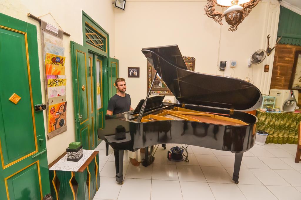 יוגיאקרטה Pendopo Andari Homestay מראה חיצוני תמונה