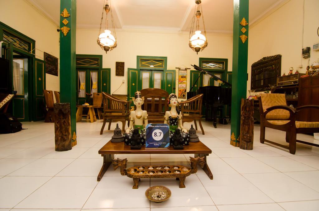 יוגיאקרטה Pendopo Andari Homestay מראה חיצוני תמונה