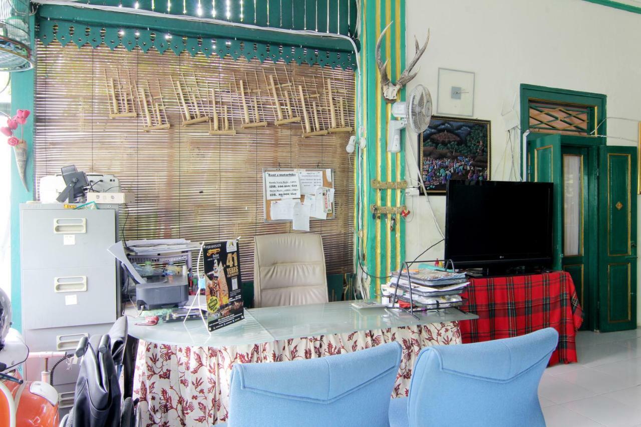 יוגיאקרטה Pendopo Andari Homestay מראה חיצוני תמונה