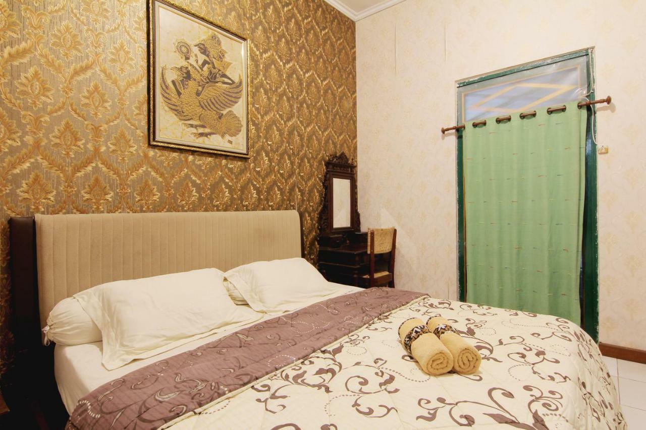 יוגיאקרטה Pendopo Andari Homestay מראה חיצוני תמונה