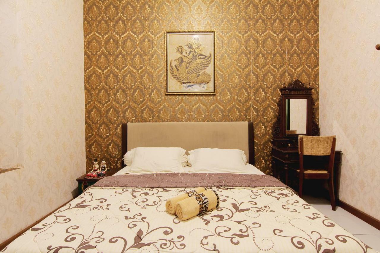 יוגיאקרטה Pendopo Andari Homestay מראה חיצוני תמונה